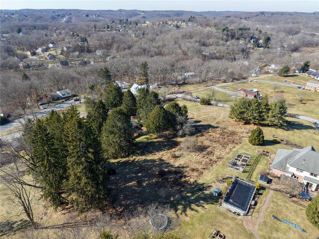 4990 Lakewood Rd