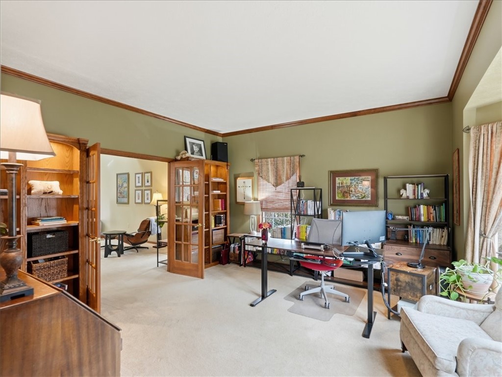 452 Tyburn Dr
