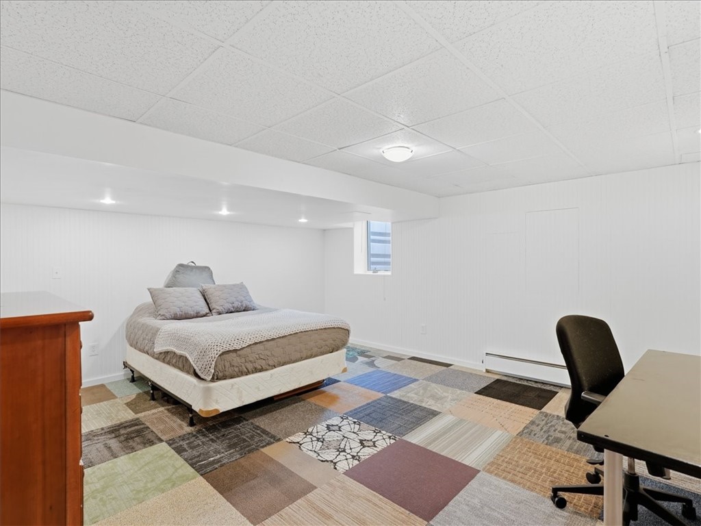 452 Tyburn Dr