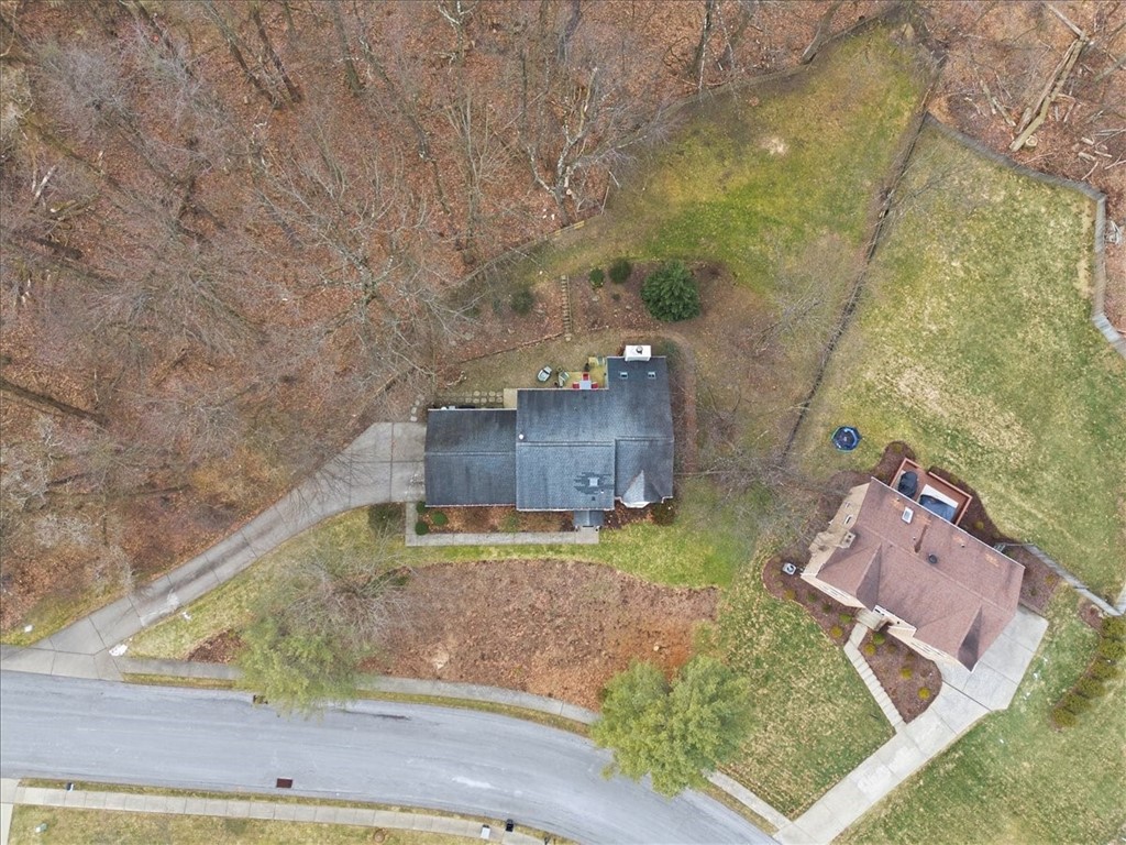 452 Tyburn Dr