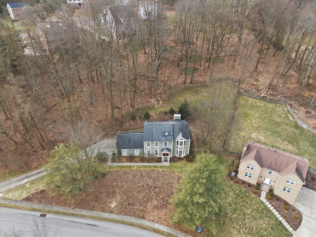 452 Tyburn Dr