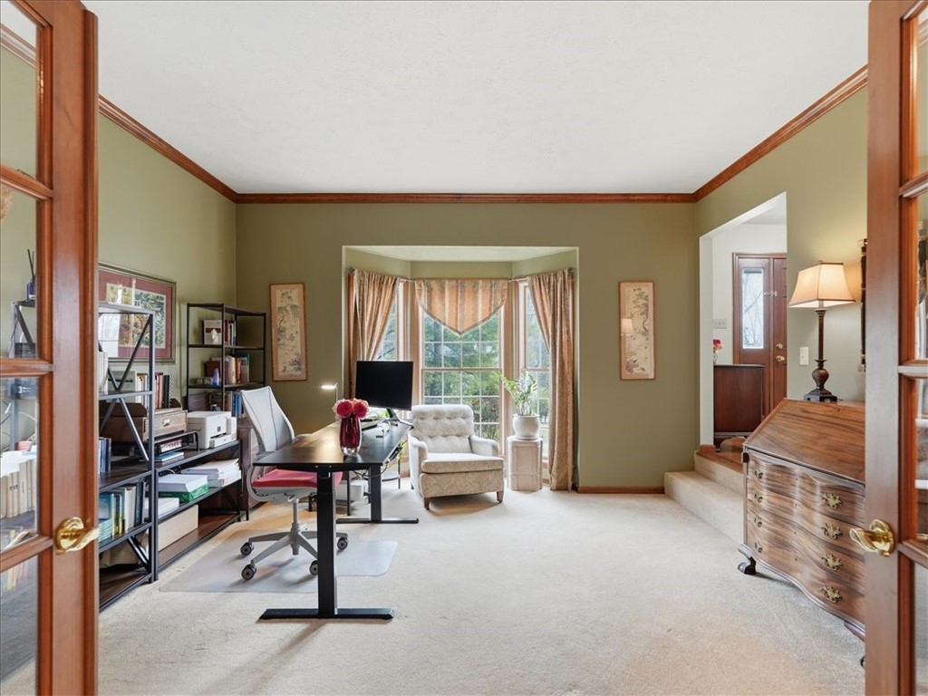 452 Tyburn Dr