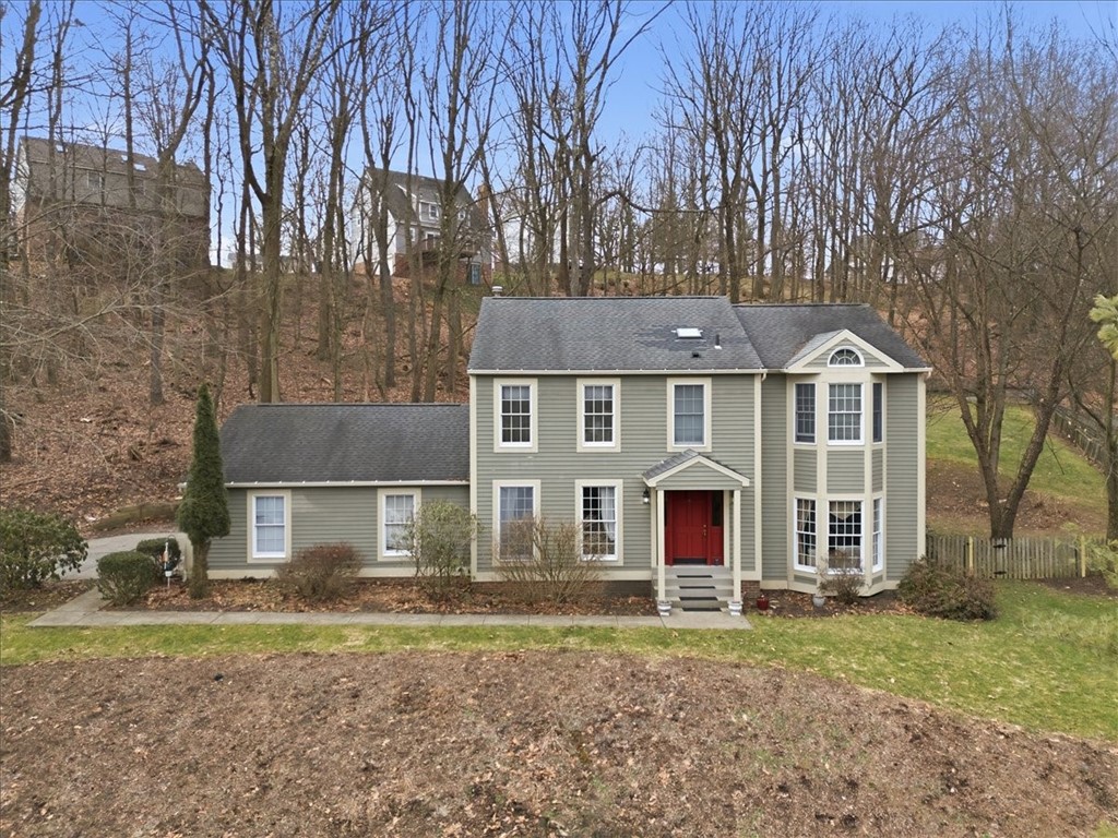 452 Tyburn Dr