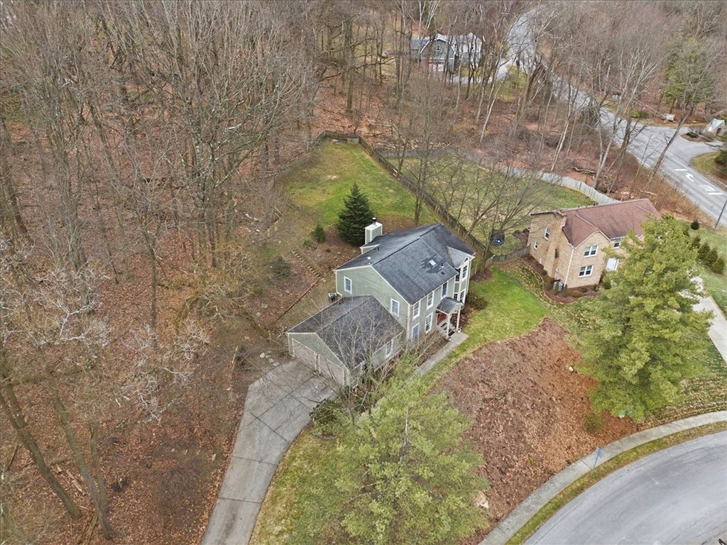 452 Tyburn Dr