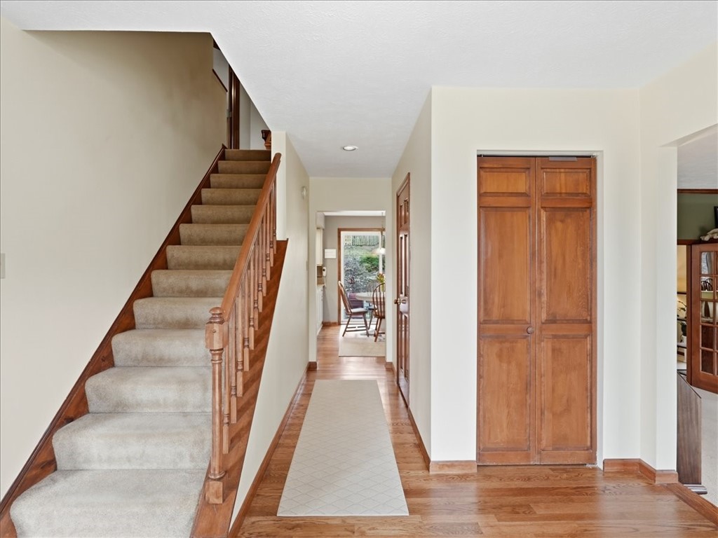 452 Tyburn Dr