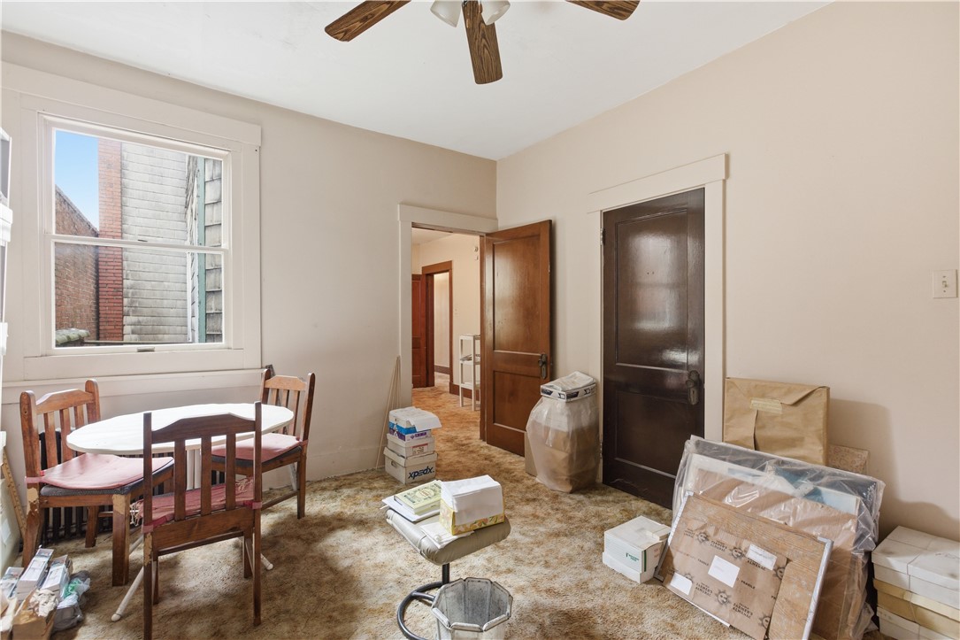 2721-2723 Brownsville Rd