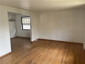 218 Bronx Ave 1
