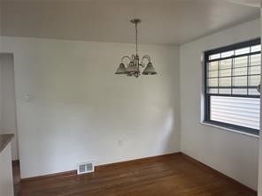 218 Bronx Ave 1