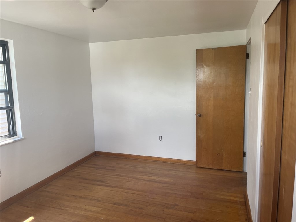218 Bronx Ave 1
