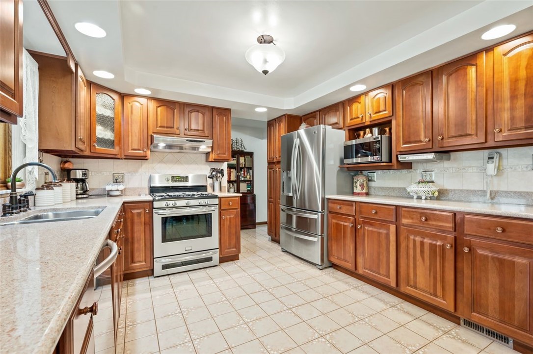 236 Philander St