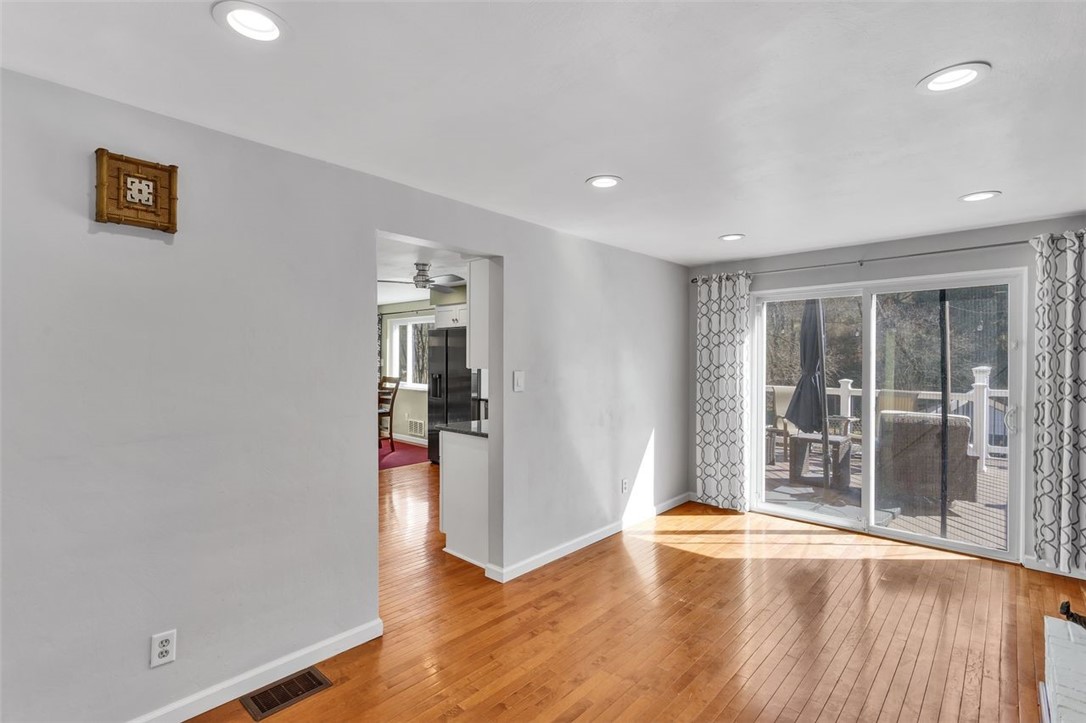 308 Mcintyre Rd