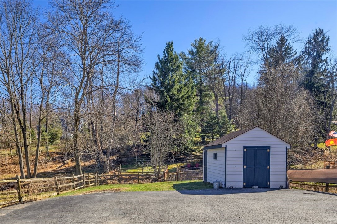 308 Mcintyre Rd