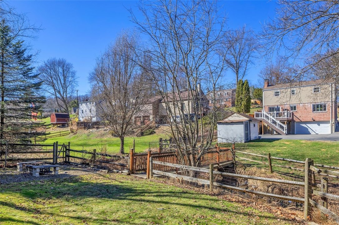 308 Mcintyre Rd