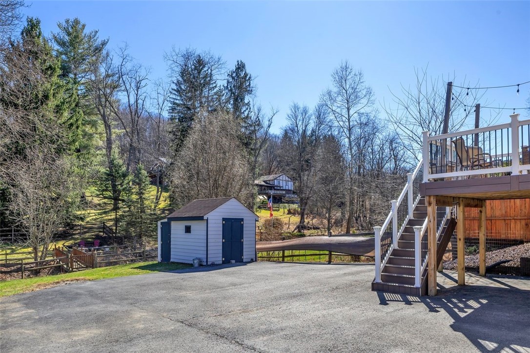 308 Mcintyre Rd
