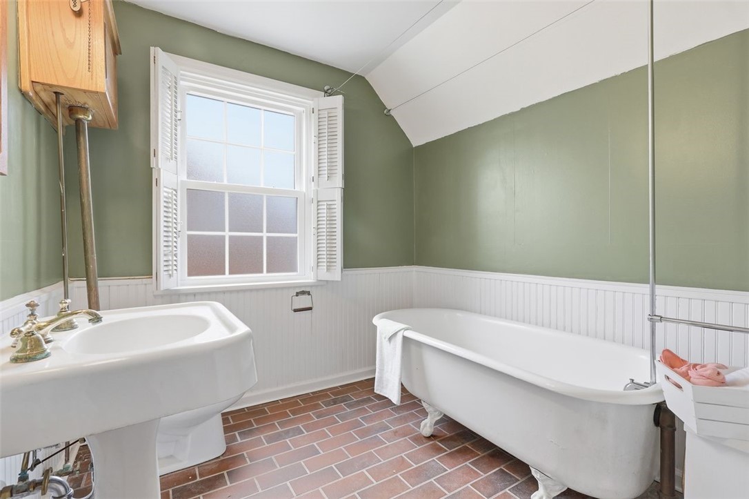 129 Morewood Rd