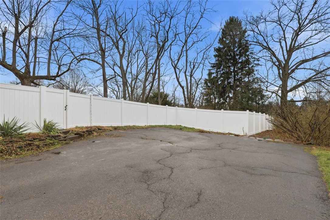 129 Morewood Rd