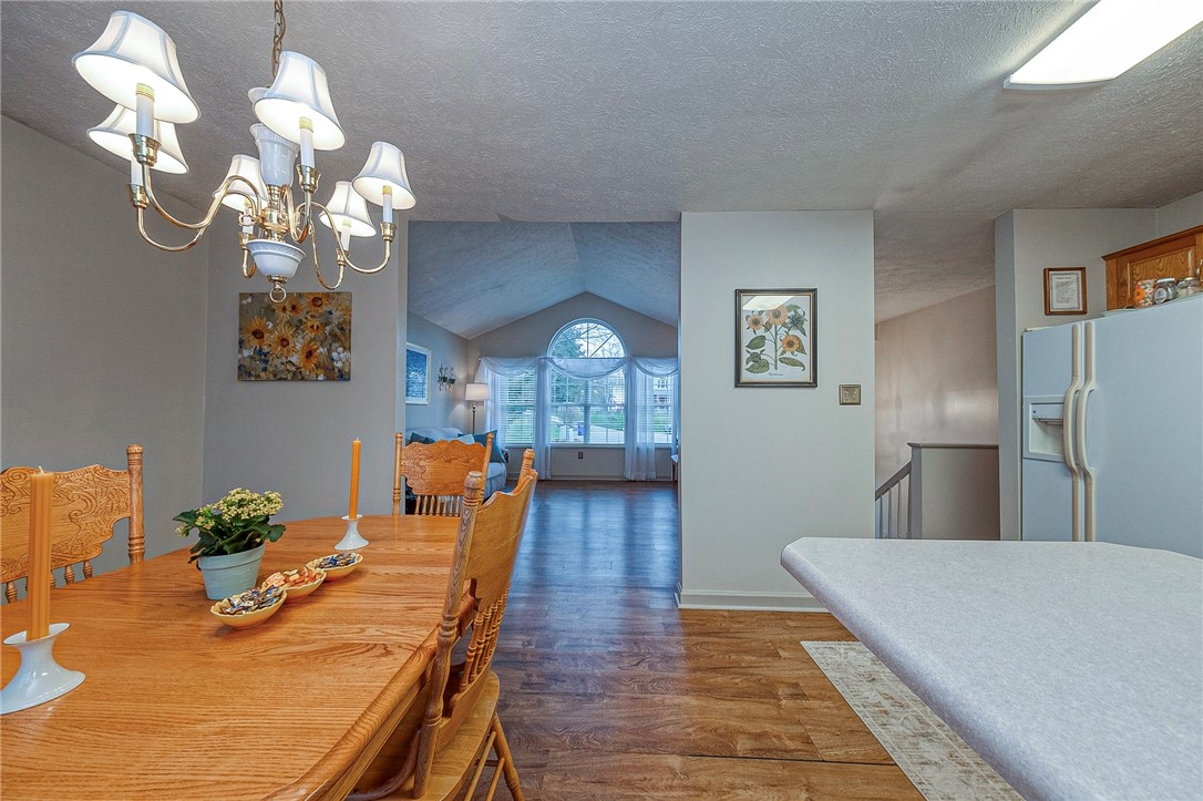 319 Banbury Crossing