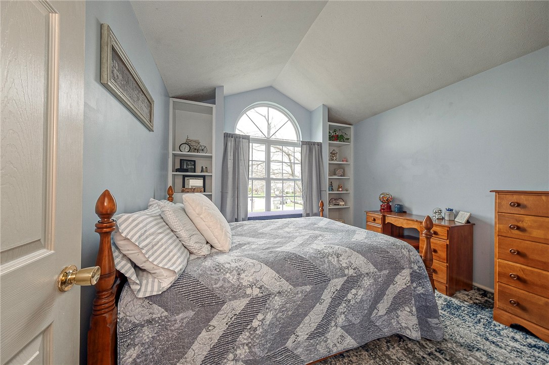 319 Banbury Crossing