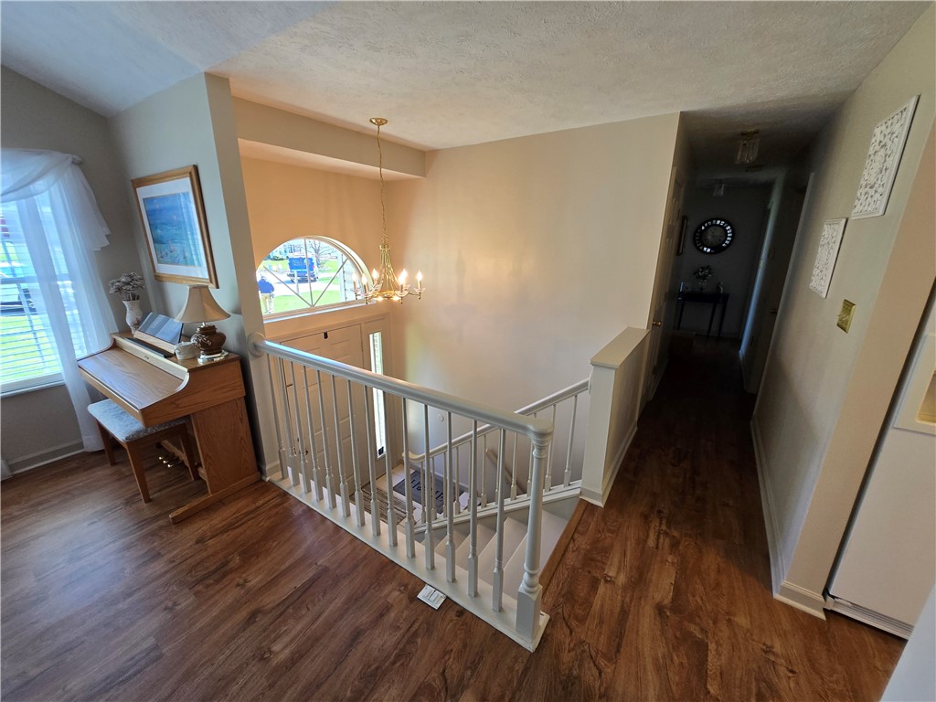 319 Banbury Crossing