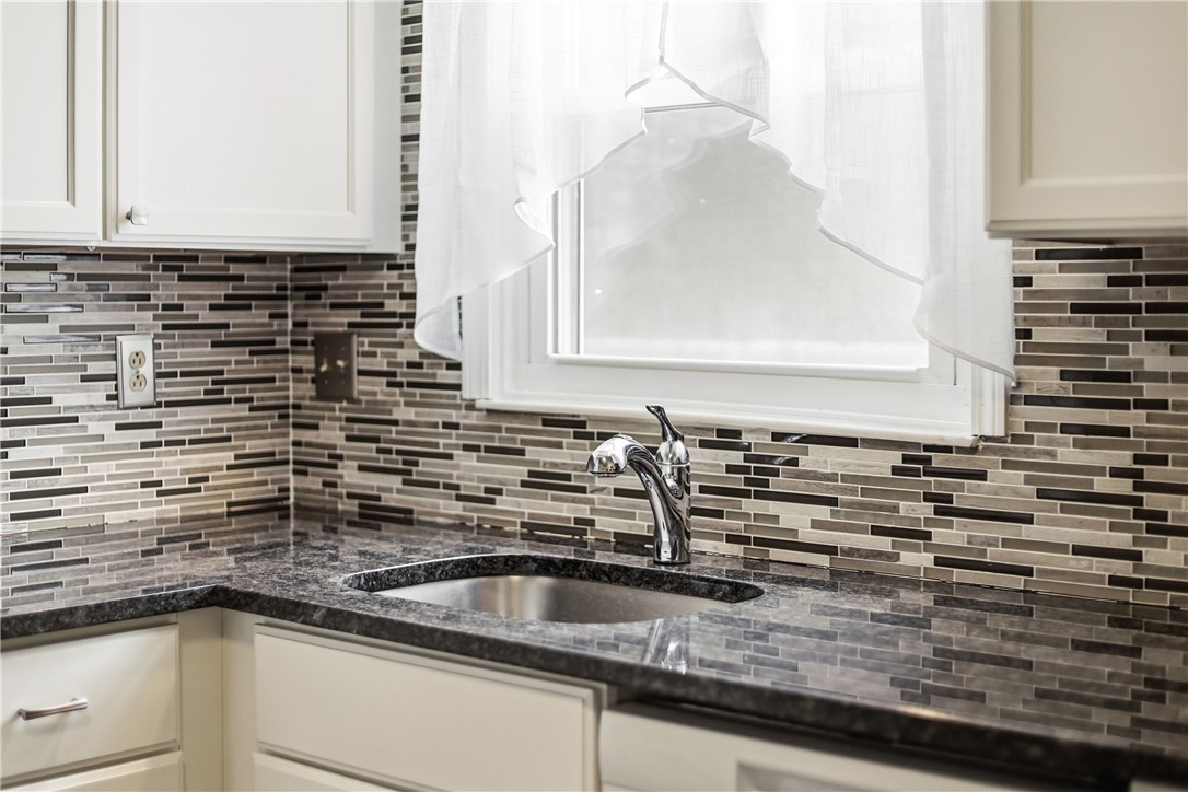 303 MacNab Dr