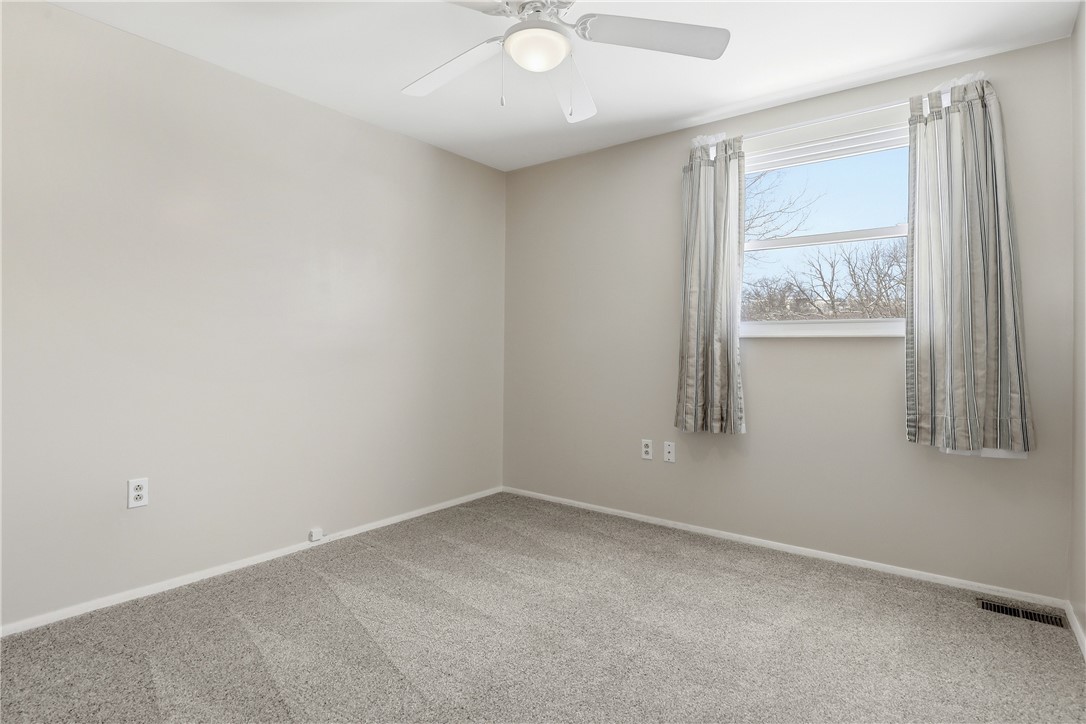303 MacNab Dr
