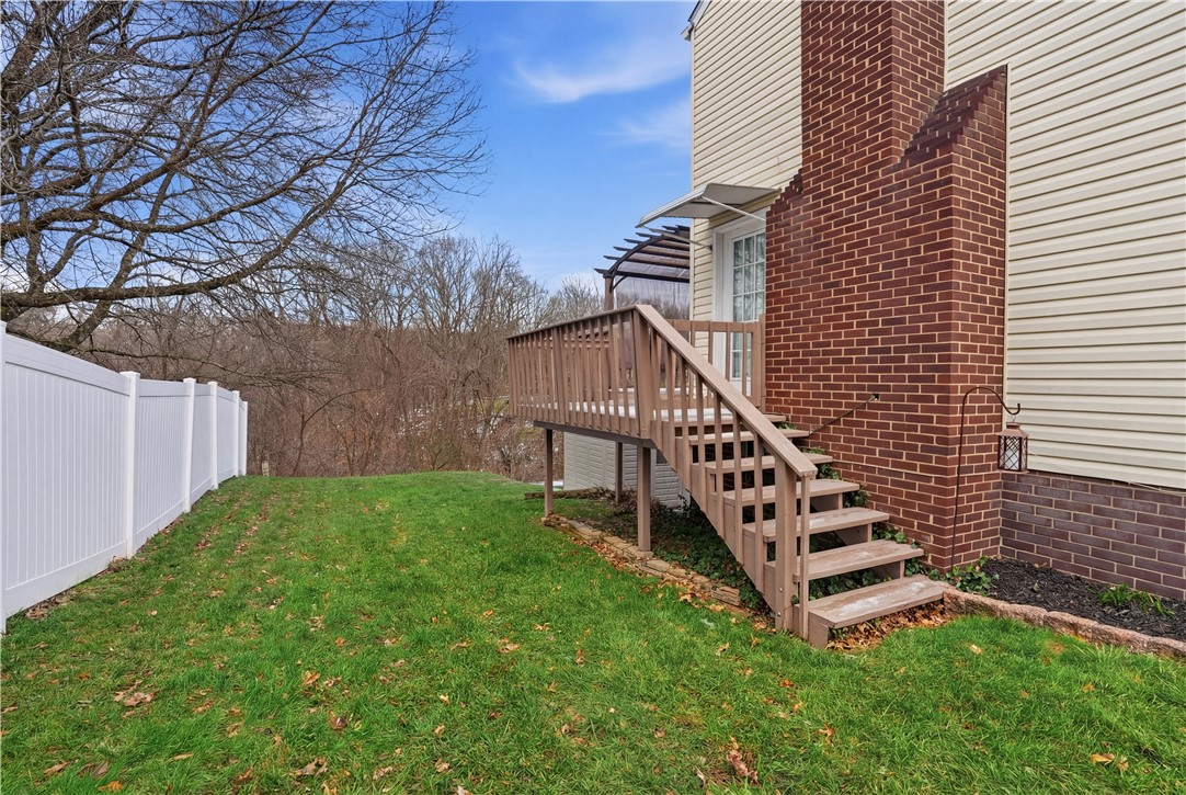303 MacNab Dr
