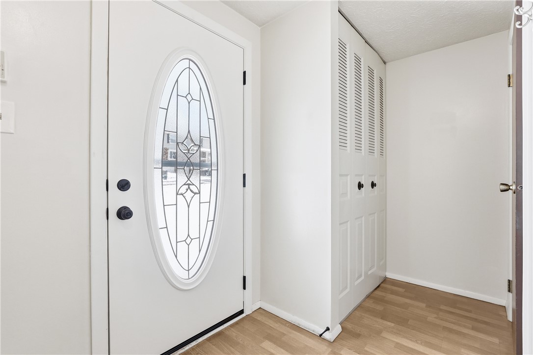 303 MacNab Dr