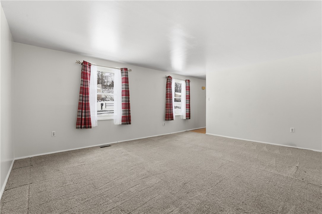 303 MacNab Dr