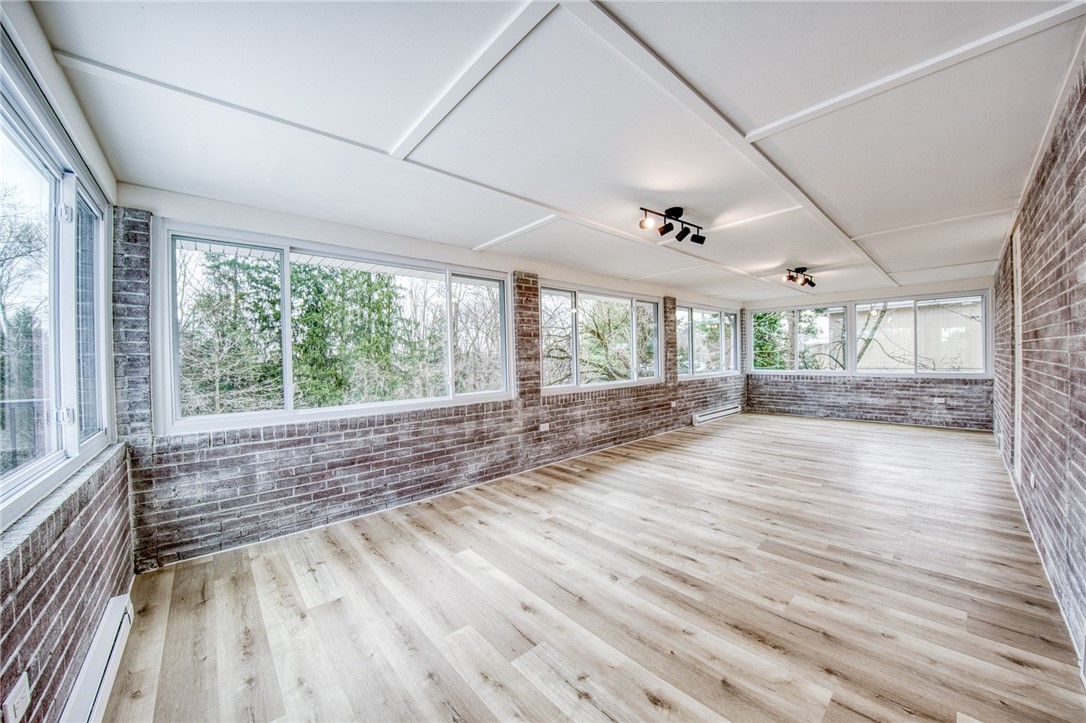 2158 Reis Run Rd
