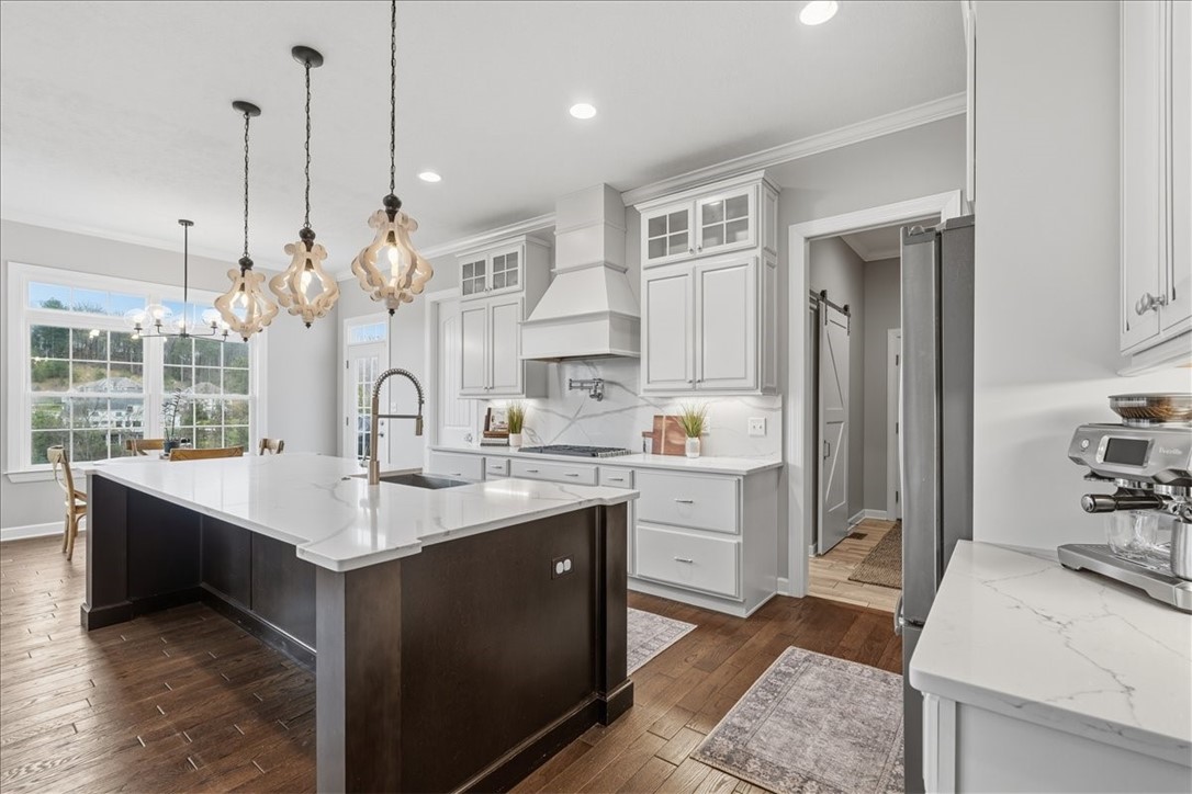241 Tamarack Dr