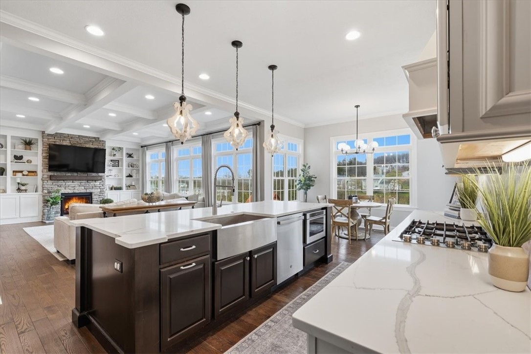 241 Tamarack Dr