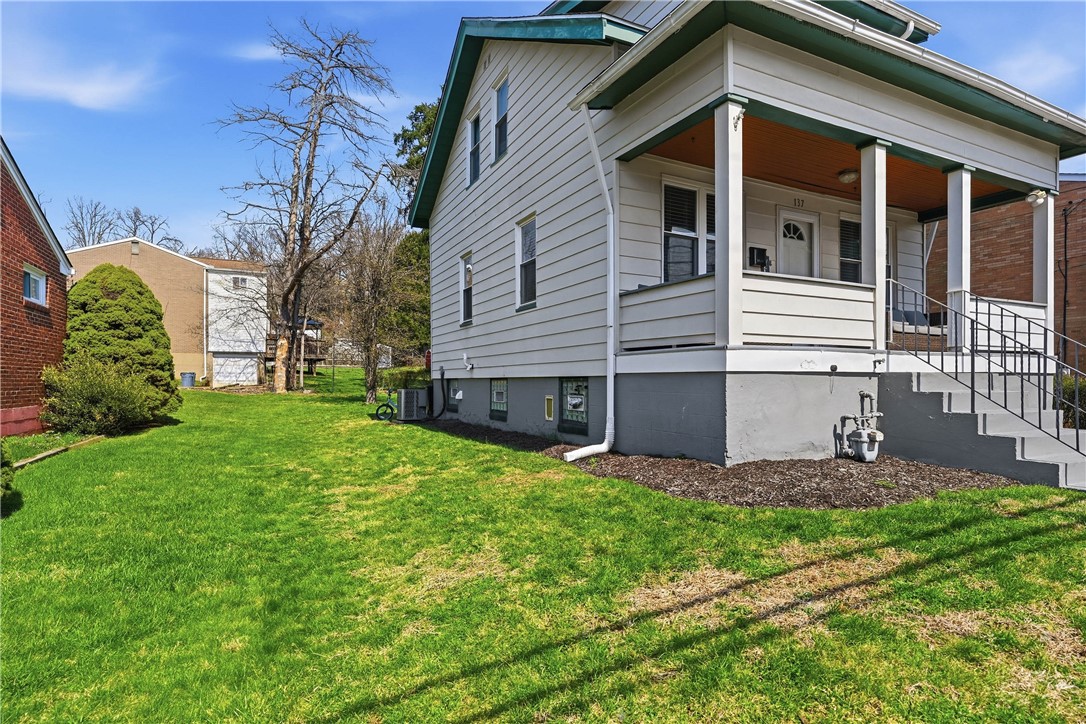 137 E Pennview St