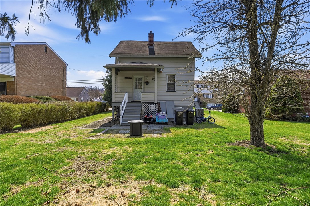 137 E Pennview St