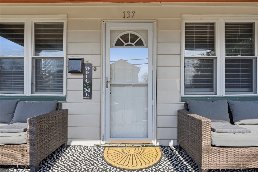 137 E Pennview St