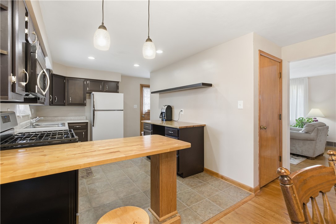 427 Carolina Dr