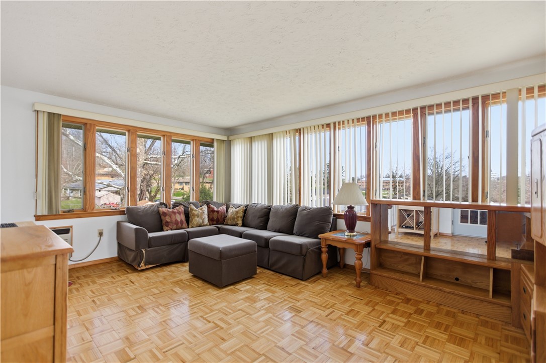 427 Carolina Dr
