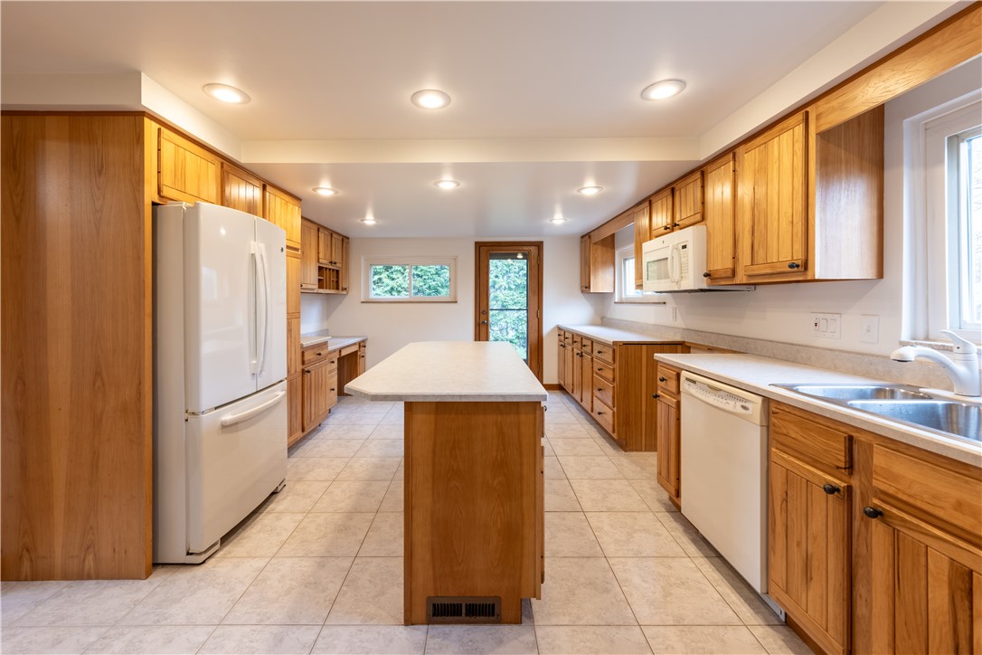 120 Mildred Ln