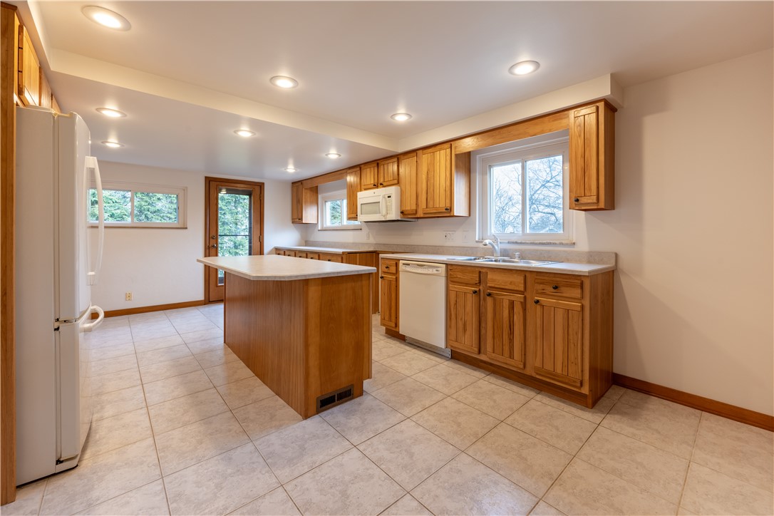 120 Mildred Ln