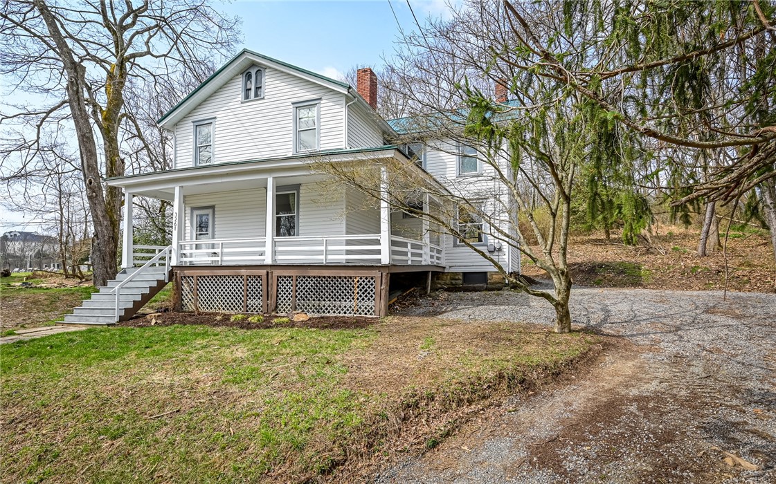 3261 Wexford Rd