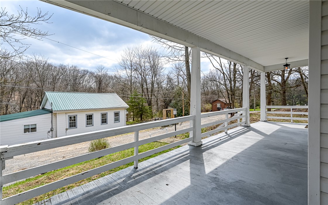 3261 Wexford Rd