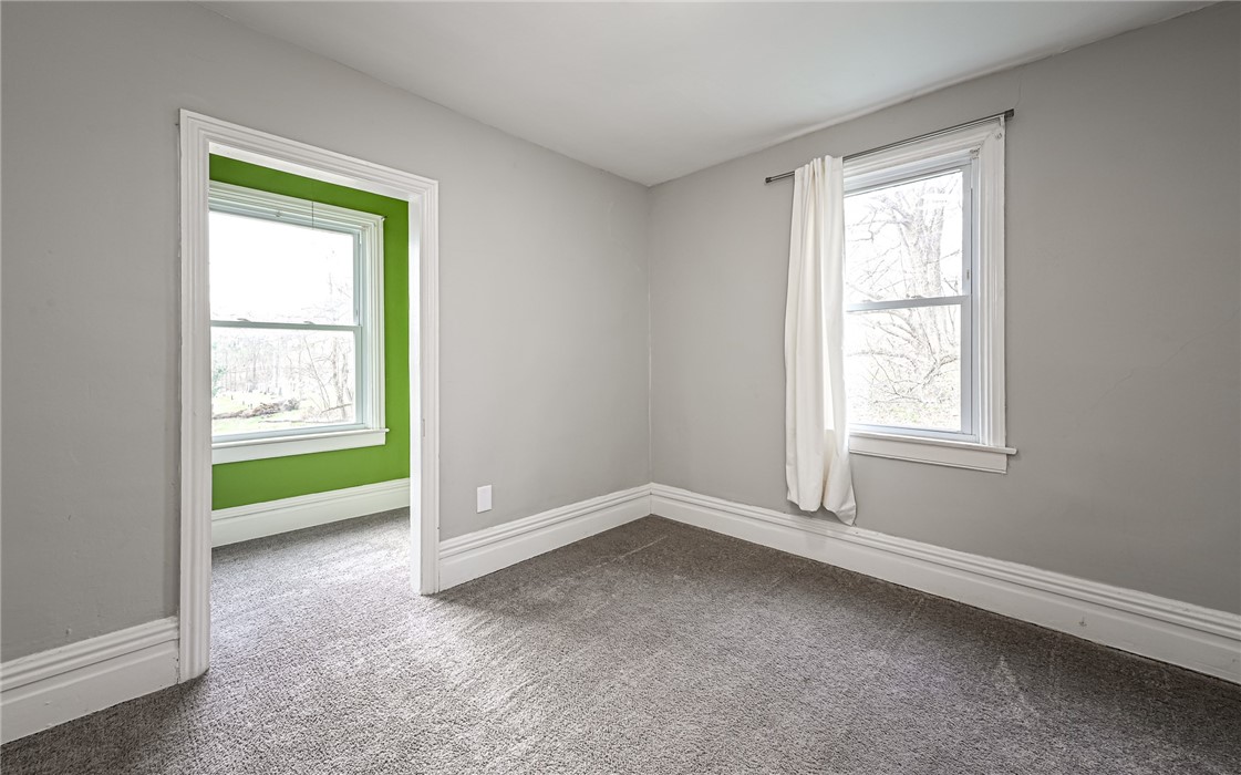 3261 Wexford Rd