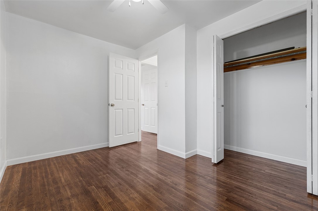 1004 Collins Ave
