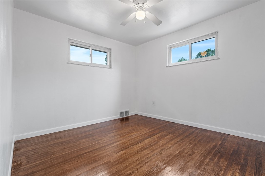 1004 Collins Ave