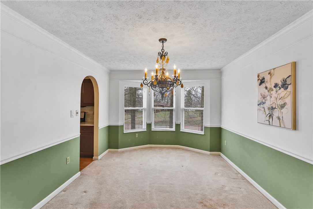 100 Hazelwood Dr