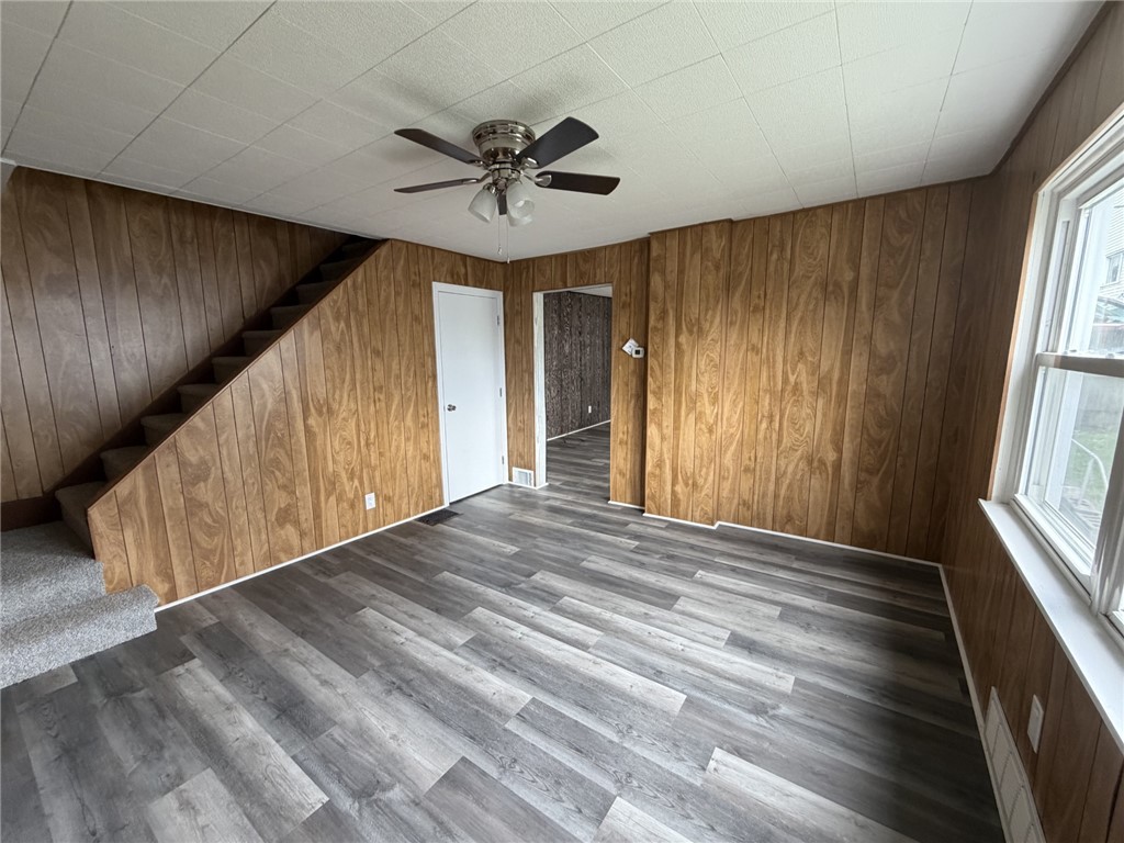 1154 Eisenhower Dr