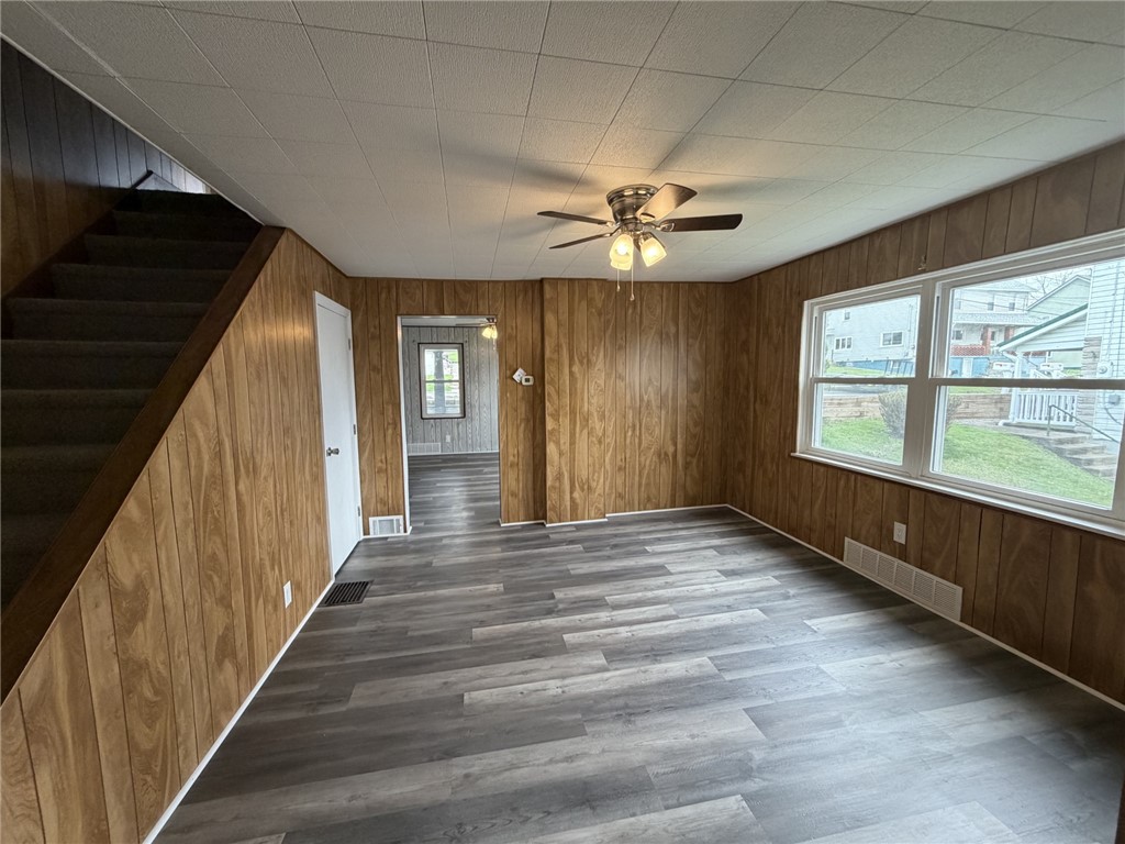 1154 Eisenhower Dr