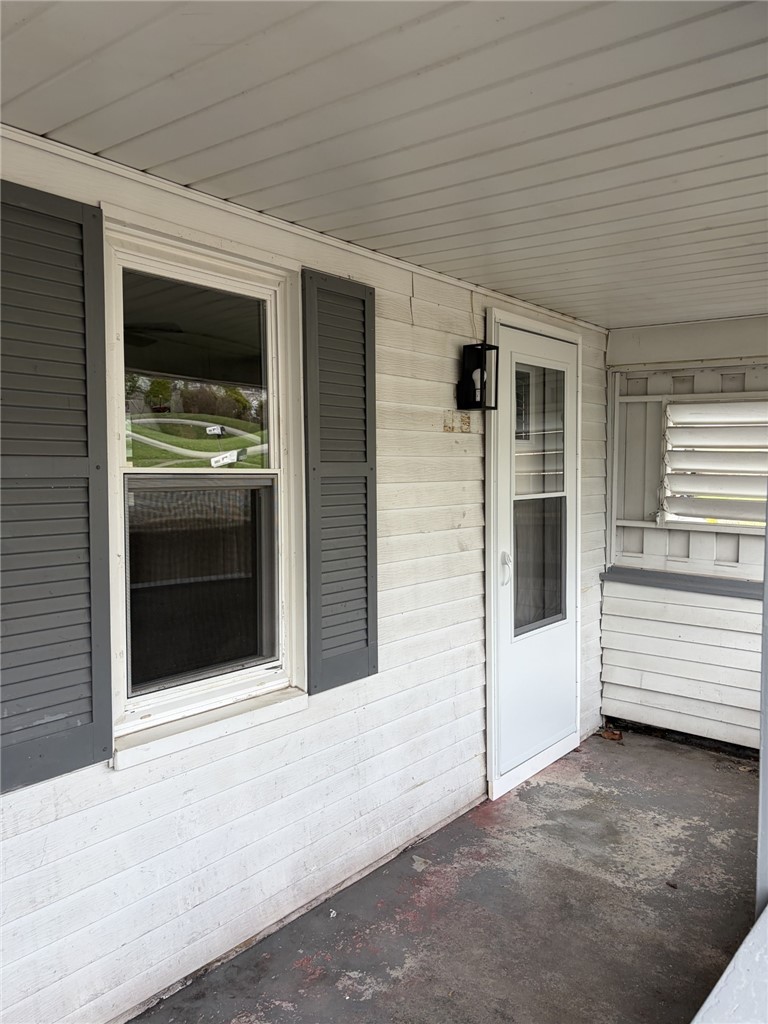 1156 Eisenhower Dr
