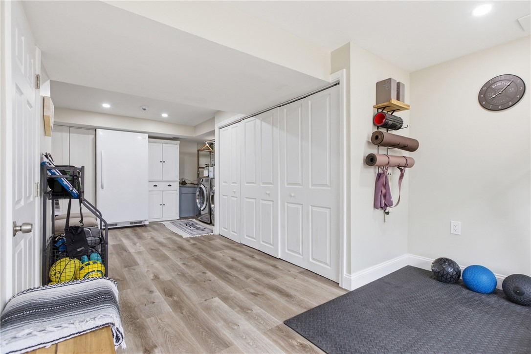 1011 Apple Hill Ln