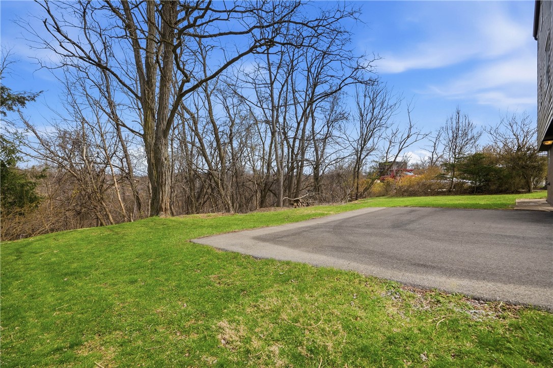 5123 Elmwood Dr