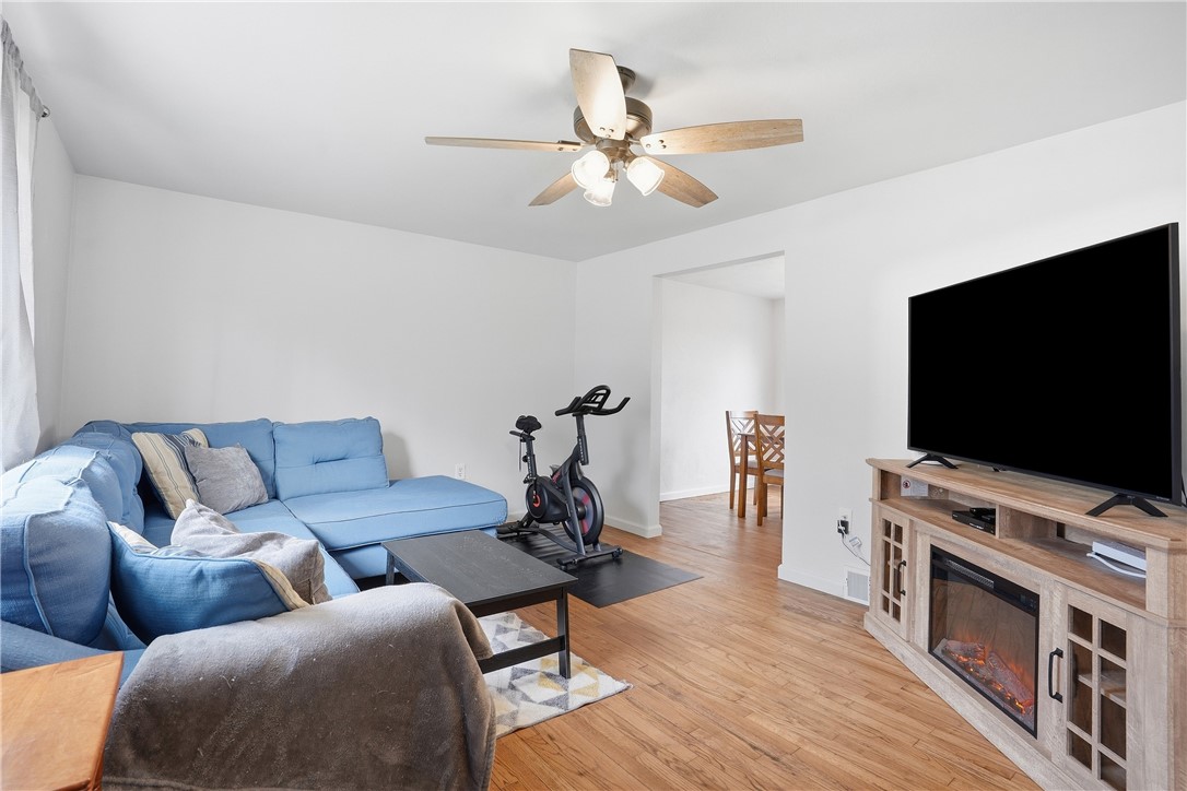 5123 Elmwood Dr